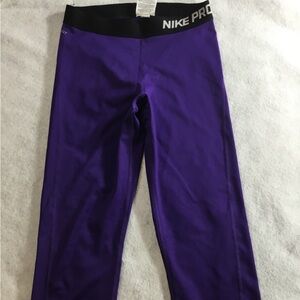 Nike Pro Purple Performance Leggings SZ Medium gently used